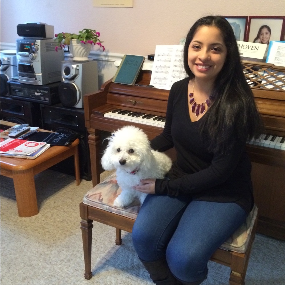 Meet your Posher, Jazmin
